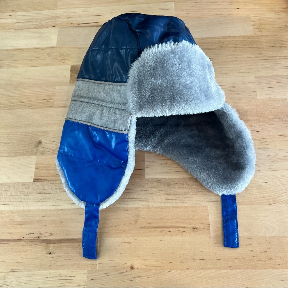wonder nation Blue and Gray Faux Fur Trapper Hat